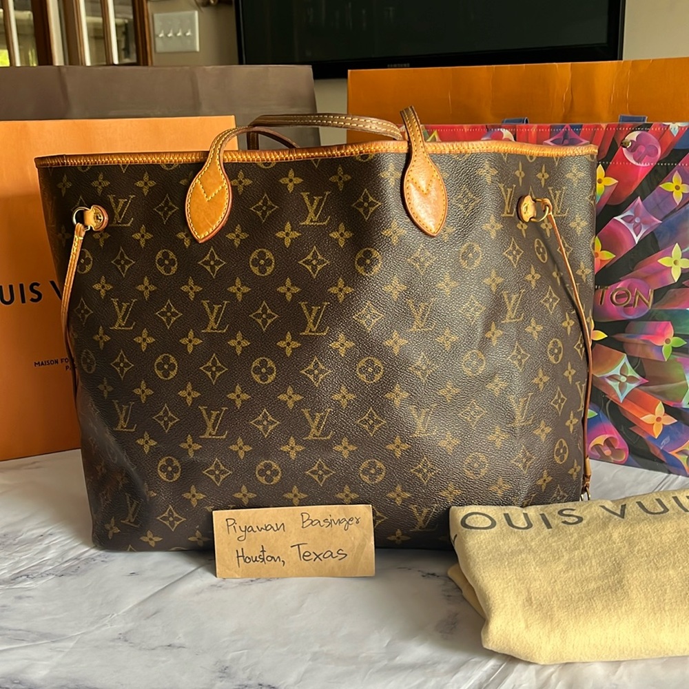 Authentic Louis Vuitton Neverfull GM